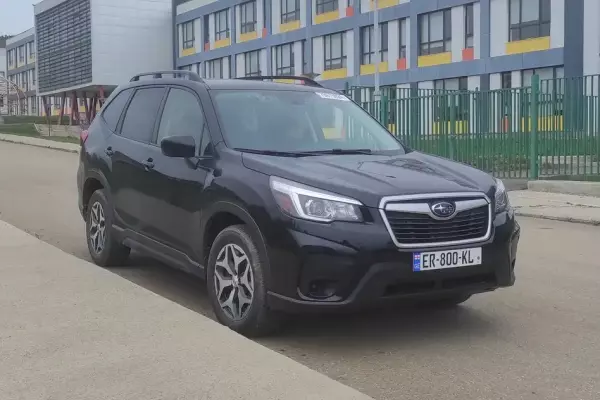 Subaru Forester ქირავდება საქართველოში
