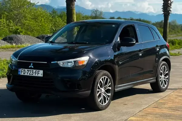 Mitsubishi Outlander ქირავდება საქართველოში