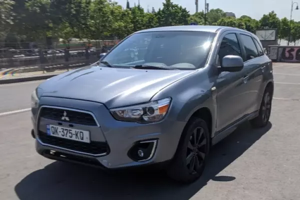 Mitsubishi Outlander Sport ქირავდება საქართველოში