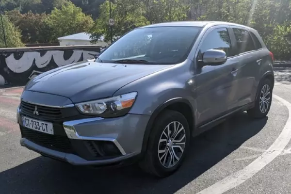 Mitsubishi Outlander Sport ქირავდება საქართველოში