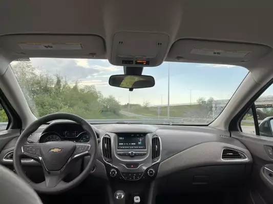 Chevrolet Cruze ქირავდება ქობულეთში
