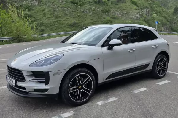 Porsche Macan ქირავდება საქართველოში