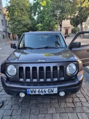 Jeep Patriot ქირავდება ბათუმი -ში