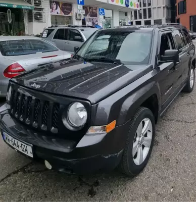 Jeep Patriot для аренды в Кутаиси