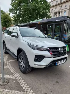 Toyota Fortuner ქირავდება გუდაური -ში