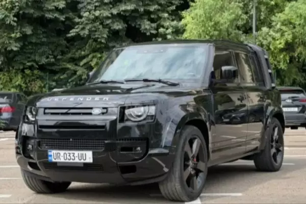 Land Rover Defender ქირავდება საქართველო -ში