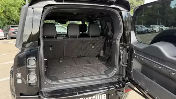 Land Rover Defender ქირავდება საქართველოში