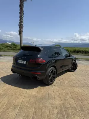 Porsche Cayenne ქირავდება საქართველოში