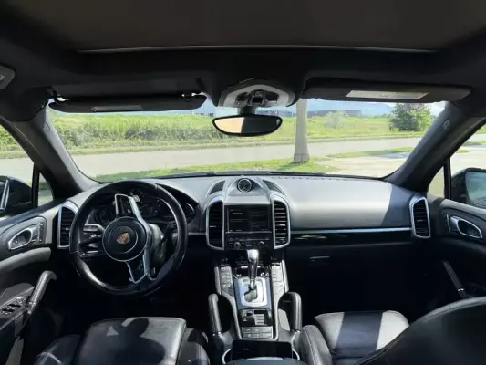 Porsche Cayenne ქირავდება საქართველოში