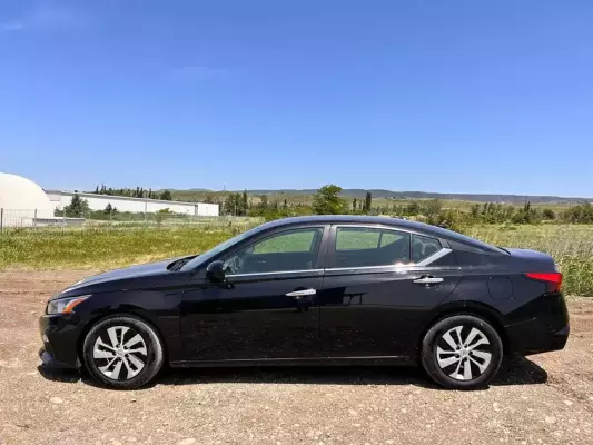 Nissan Altima for rent in Georgia