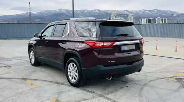 Chevrolet Traverse ქირავდება ბათუმში