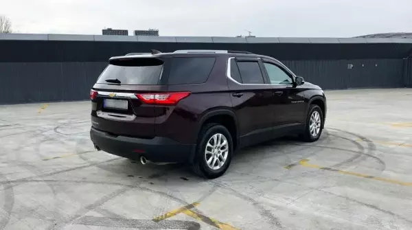 Chevrolet Traverse ქირავდება ბათუმში