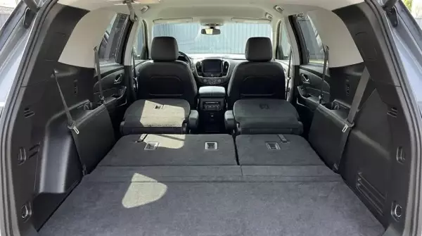 Chevrolet Traverse ქირავდება ბათუმში