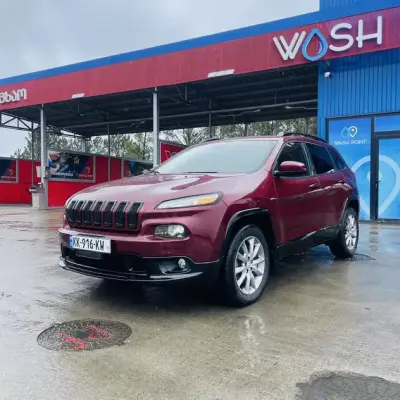 Jeep Cherokee ქირავდება საქართველოში