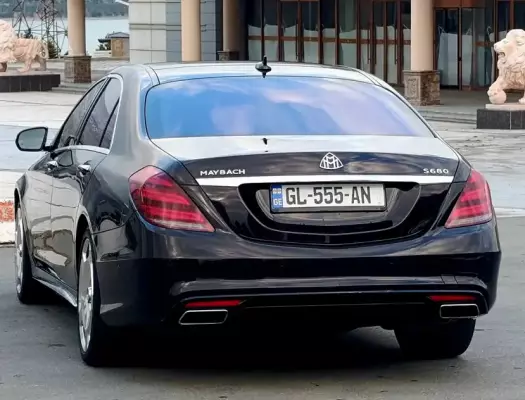 Mercedes S550 Maybach для аренды в Кутаиси
