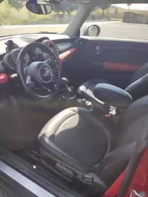 Mini Cooper для аренды в Батуми