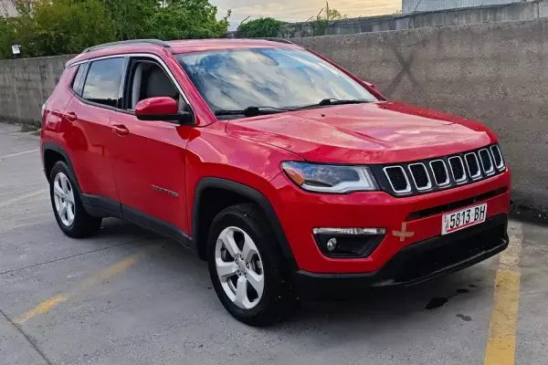Jeep Compass ქირავდება ბორჯომში