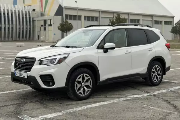 Subaru Forester ქირავდება საქართველოში