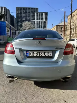 Suzuki Kizashi ქირავდება საქართველოში