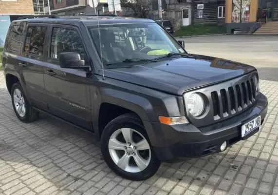 Jeep Patriot ქირავდება საქართველოში