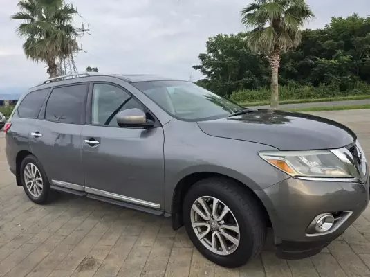 Nissan Pathfinder ქირავდება ფოთში