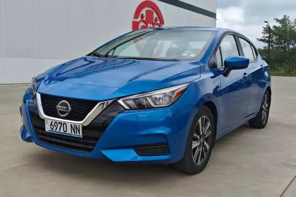 Nissan Versa ქირავდება ბათუმი -ში