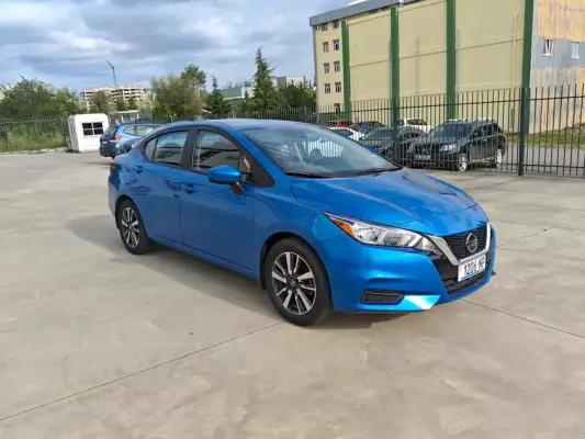 Nissan Versa ქირავდება ბათუმში