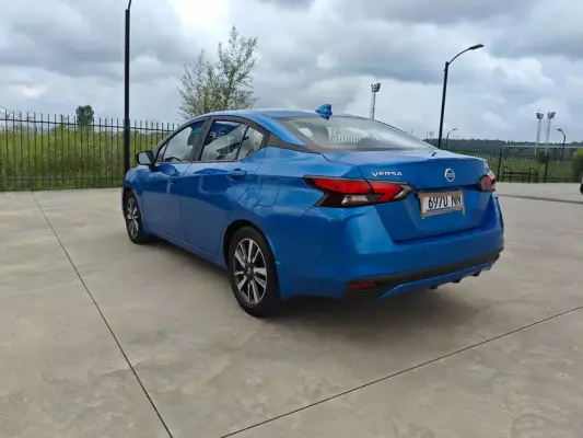 Nissan Versa ქირავდება ბათუმში