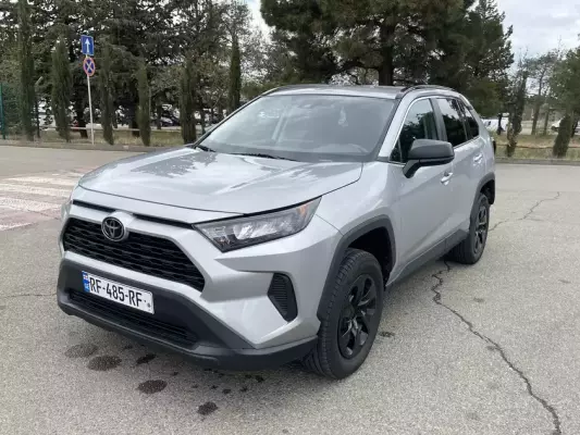 Toyota RAV4 ქირავდება საქართველოში
