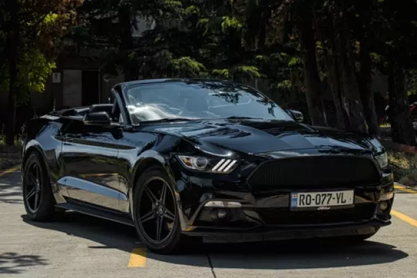 Ford Mustang ქირავდება საქართველოში