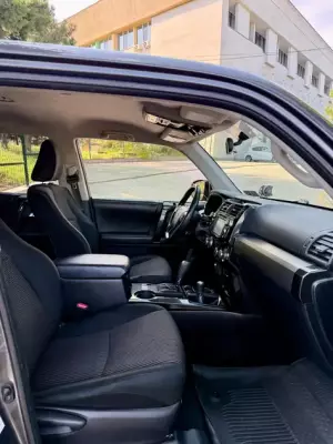 Toyota 4Runner ქირავდება ზესტაფონში