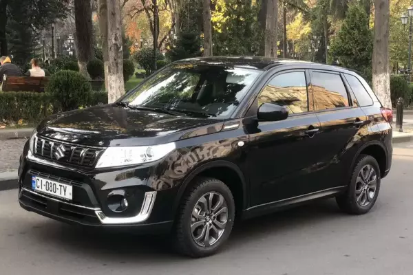 Suzuki Vitara ქირავდება საქართველო -ში