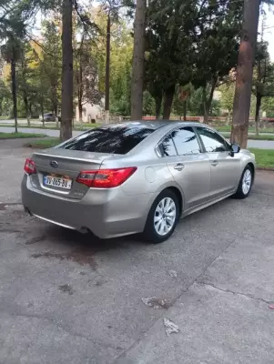 Subaru Legacy ქირავდება საქართველოში