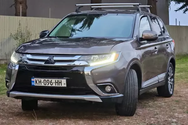 Mitsubishi Outlander ქირავდება საქართველოში