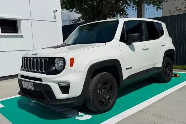 Jeep Renegade ქირავდება საქართველოში