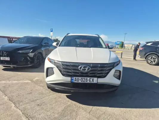 Hyundai Tucson ქირავდება საქართველოში