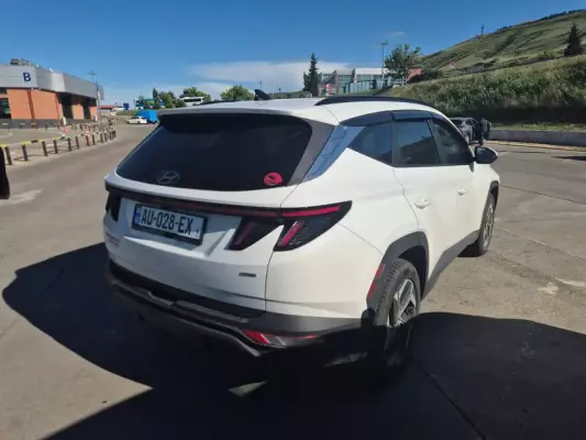 Hyundai Tucson ქირავდება საქართველოში