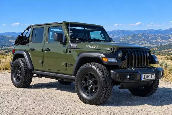 Jeep Wrangler ქირავდება საქართველოში