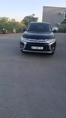 Mitsubishi Outlander ქირავდება საქართველოში