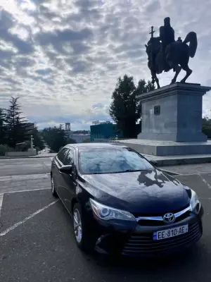 Toyota Camry ქირავდება საქართველოში