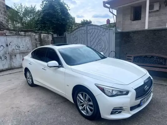 Infiniti Q50 ქირავდება საქართველოში