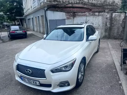 Infiniti Q50 ქირავდება საქართველოში