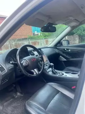 Infiniti Q50 ქირავდება საქართველოში