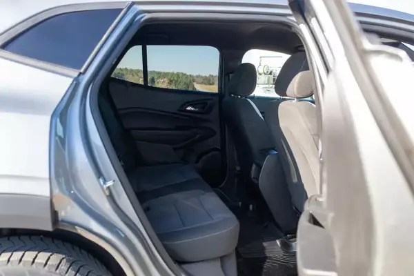 Chevrolet Trax для аренды в Чакви