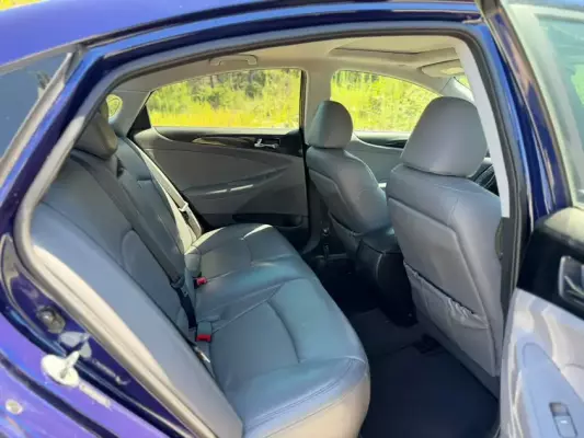 Hyundai Sonata ქირავდება შეკვეთილში