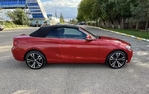 BMW 228i ქირავდება საქართველოში