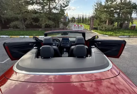 BMW 228i ქირავდება საქართველოში