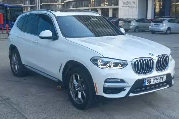 BMW X3 ქირავდება საქართველოში