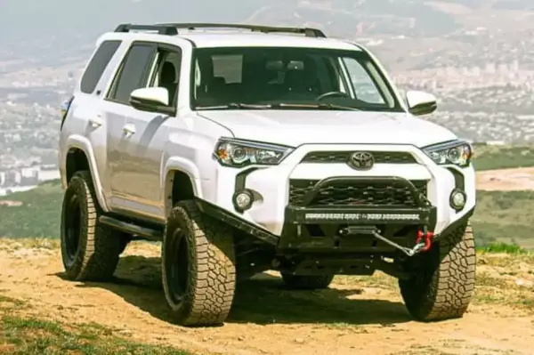 Toyota 4Runner ქირავდება ქობულეთში