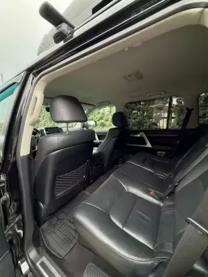 Toyota Land Cruiser 200 для аренды в Чакви